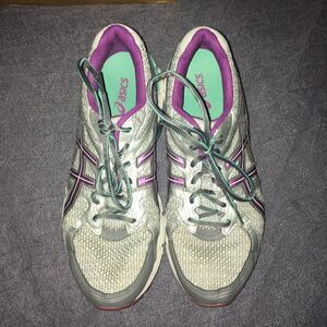 ASICS athletic sporty basics sneakers tennis shoes